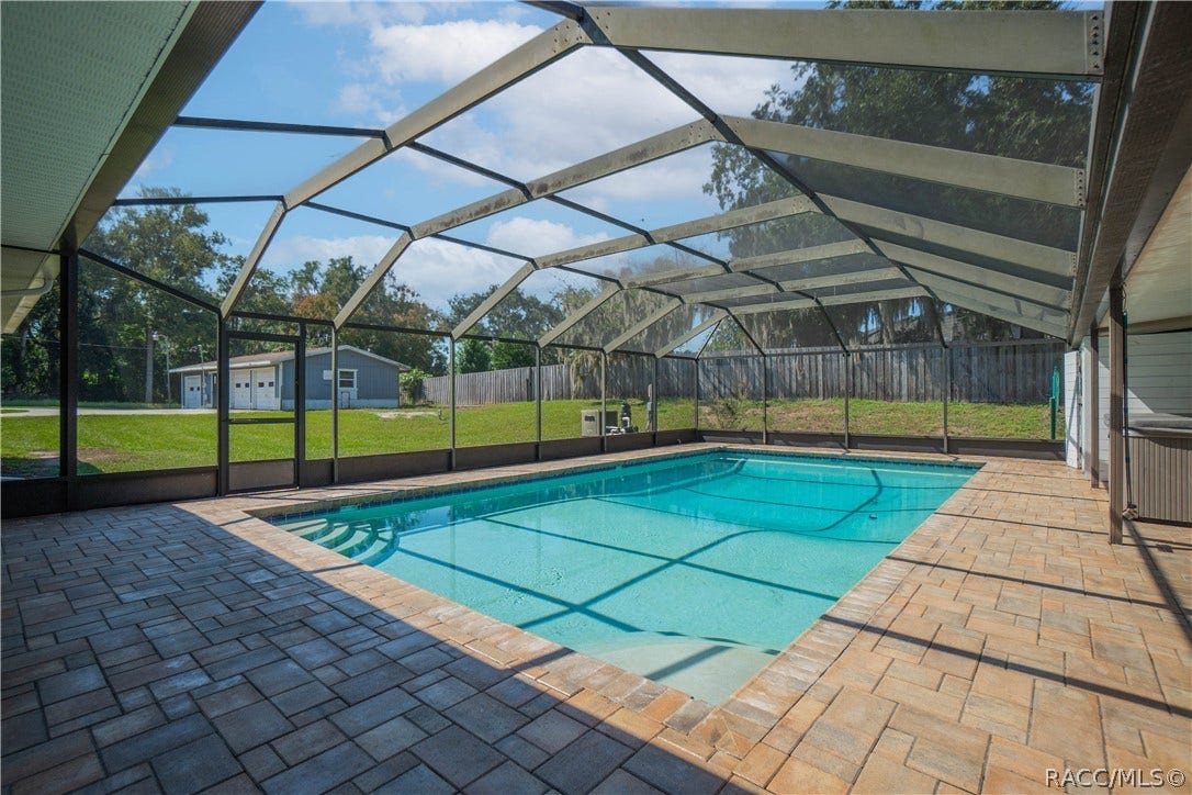 302 S Apopka Avenue, Inverness, FL 34452 302 S Apopka Avenue, Inverness, FL 34452