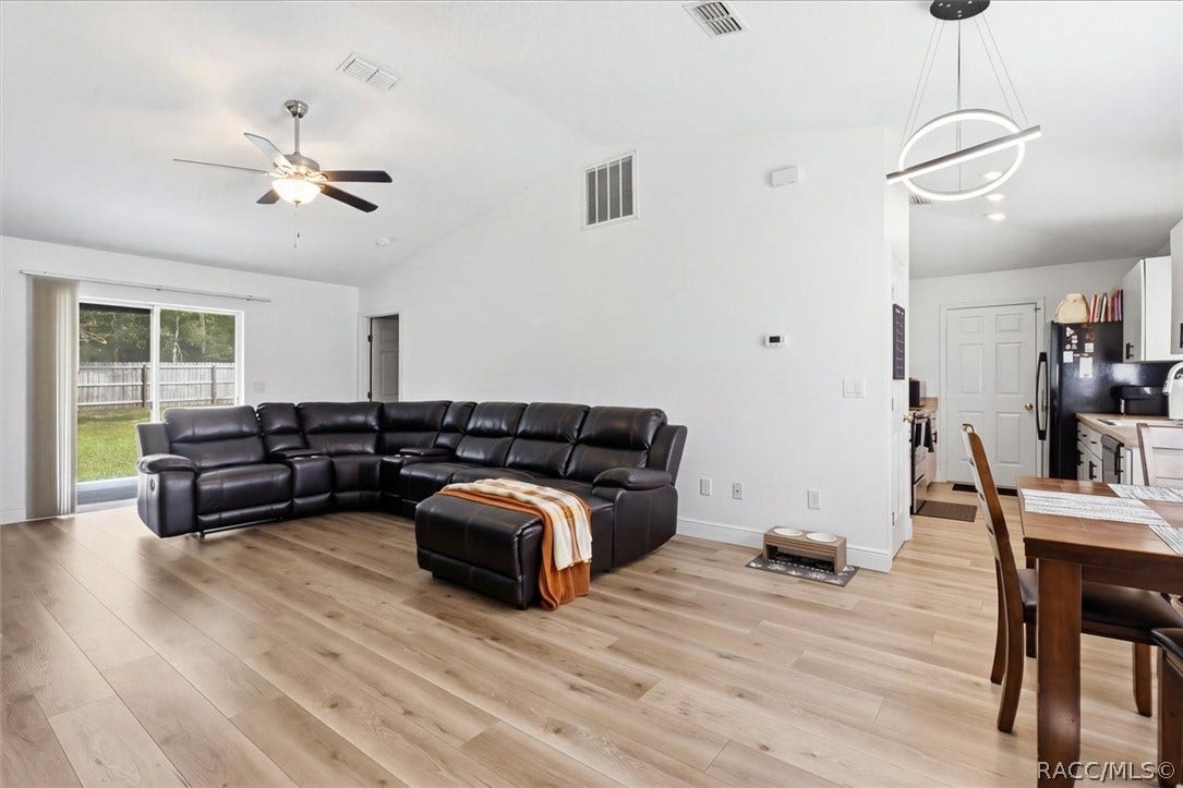 1573 W Elder Lane, Citrus Springs, FL 34434 1573 W Elder Lane, Citrus Springs, FL 34434