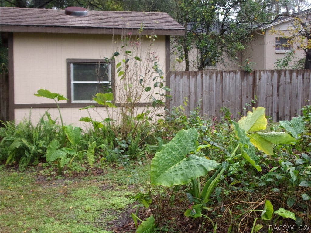 6715 E Red Robin Lane, Inverness, FL 34452 6715 E Red Robin Lane, Inverness, FL 34452