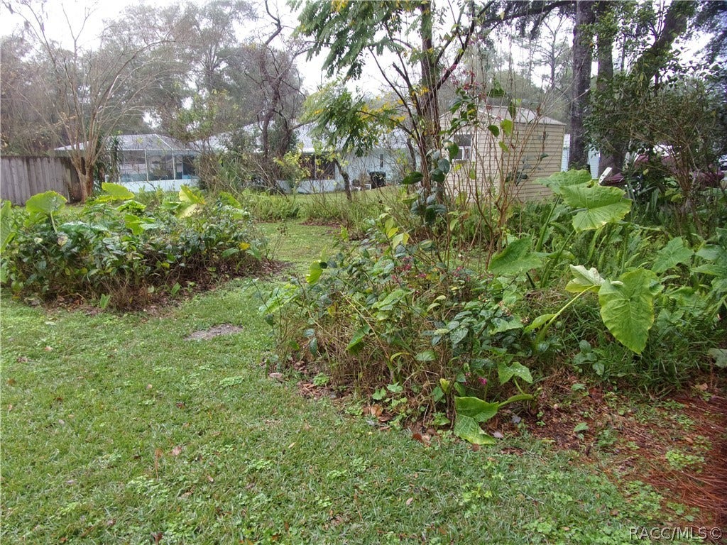 6715 E Red Robin Lane, Inverness, FL 34452 6715 E Red Robin Lane, Inverness, FL 34452