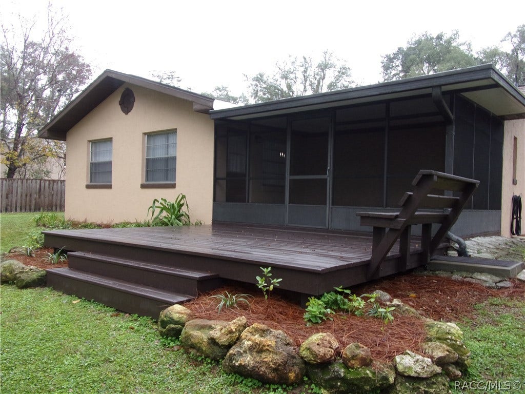 6715 E Red Robin Lane, Inverness, FL 34452 6715 E Red Robin Lane, Inverness, FL 34452