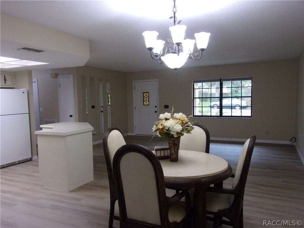 6715 E Red Robin Lane, Inverness, FL 34452 6715 E Red Robin Lane, Inverness, FL 34452
