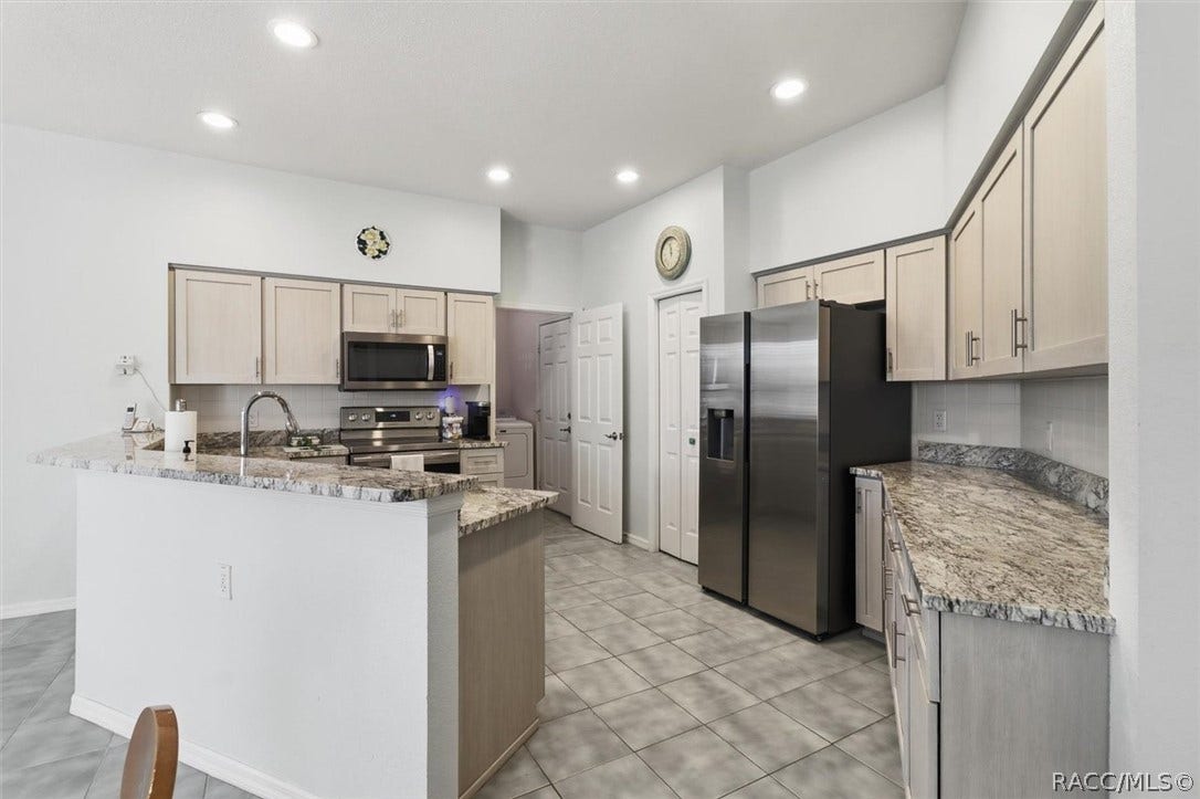 8799 SW 196th Avenue Road, Dunnellon, FL 34432 8799 SW 196th Avenue Road, Dunnellon, FL 34432