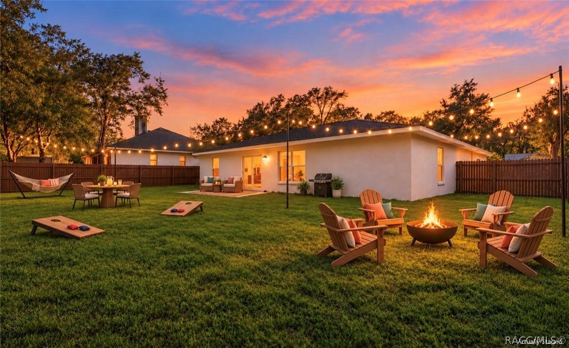 9025 N Hammond Way, Citrus Springs, FL 34434 This is a Virtually Staged photo.