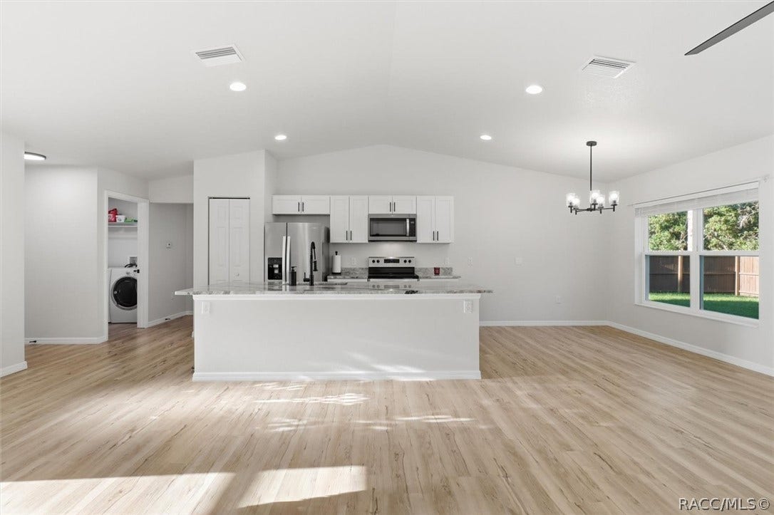 9025 N Hammond Way, Citrus Springs, FL 34434 9025 N Hammond Way, Citrus Springs, FL 34434