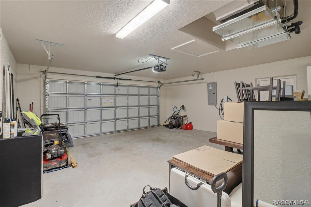 9025 N Hammond Way, Citrus Springs, FL 34434 9025 N Hammond Way, Citrus Springs, FL 34434