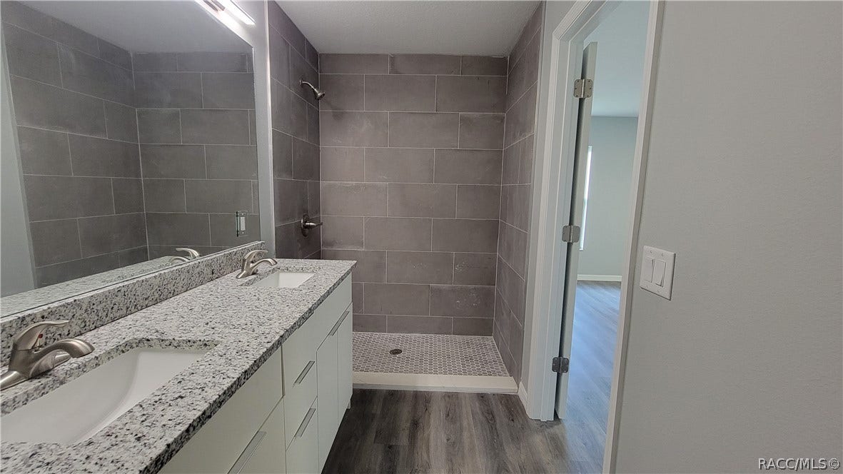 7061 W Outrigger Terrace, Dunnellon, FL 34434