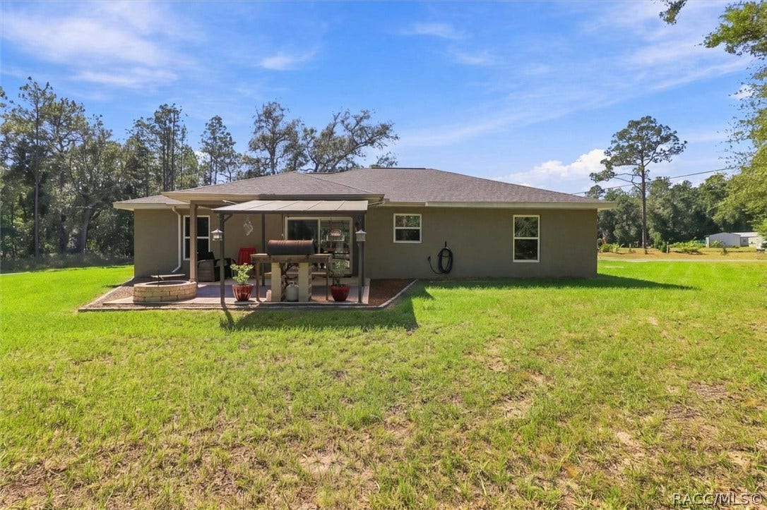 9535 N Aquarius Drive, Citrus Springs, FL 34434