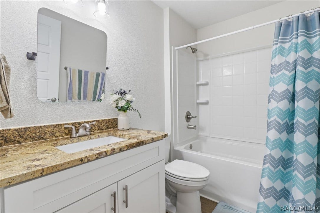 9535 N Aquarius Drive, Citrus Springs, FL 34434