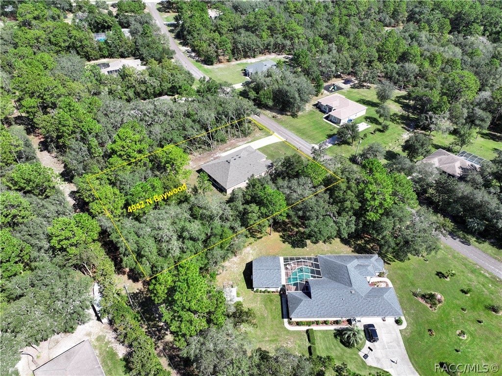 4942 N Baywood Drive, Beverly Hills, FL 34465