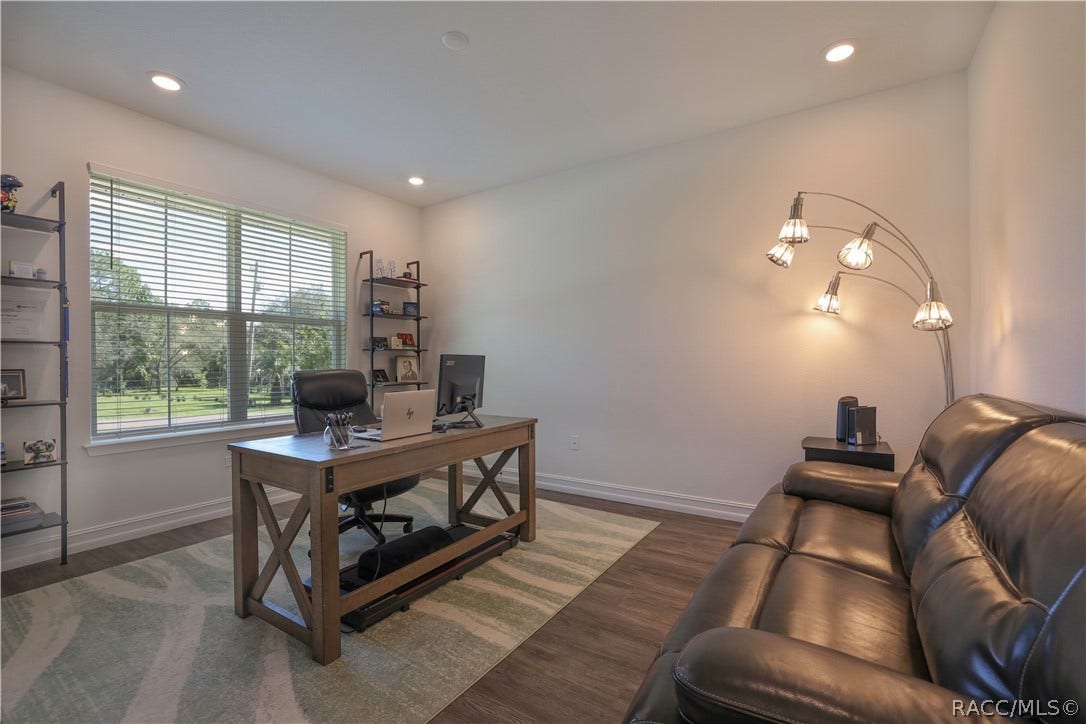 4942 N Baywood Drive, Beverly Hills, FL 34465