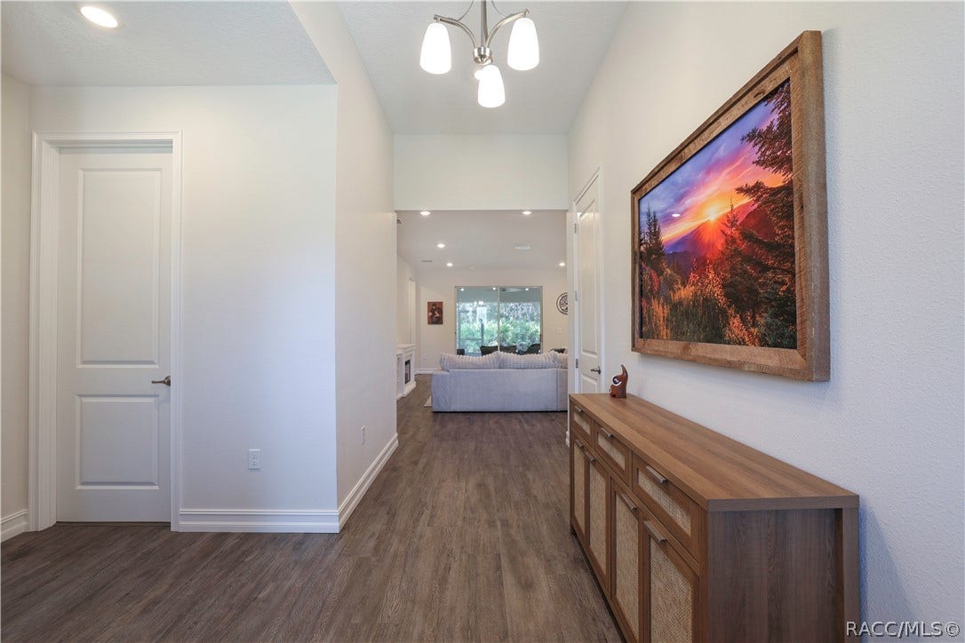 4942 N Baywood Drive, Beverly Hills, FL 34465