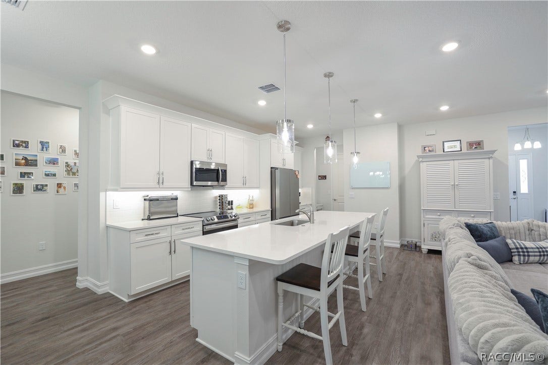 4942 N Baywood Drive, Beverly Hills, FL 34465