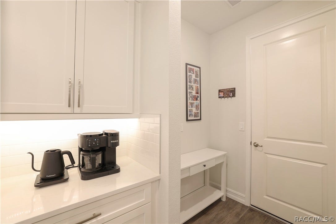 4942 N Baywood Drive, Beverly Hills, FL 34465