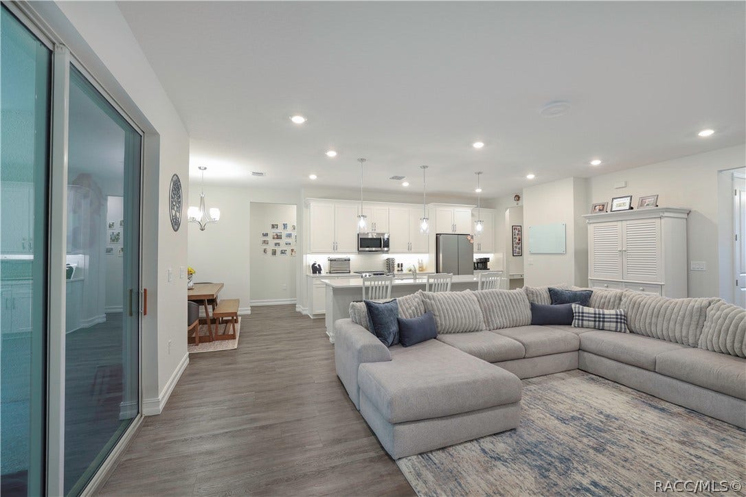 4942 N Baywood Drive, Beverly Hills, FL 34465