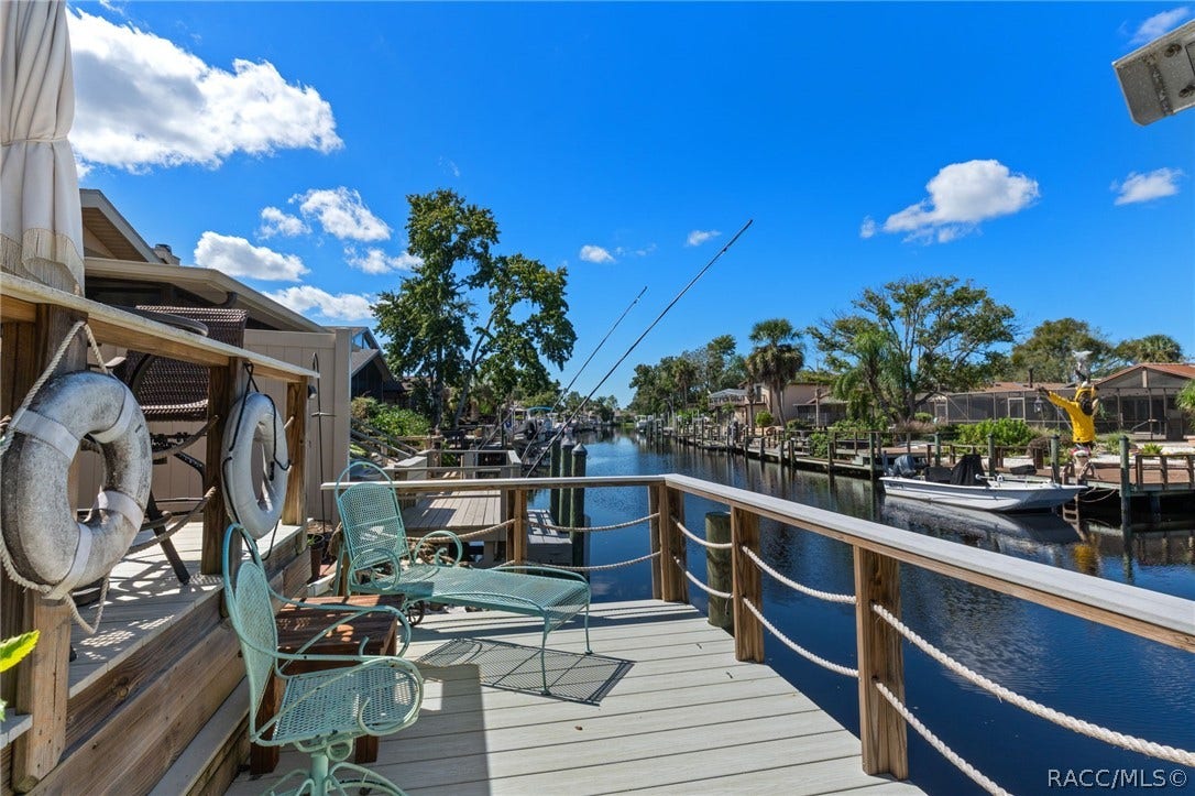 5198 S Riverview Circle, Homosassa, FL 34448 5198 S Riverview Circle, Homosassa, FL 34448