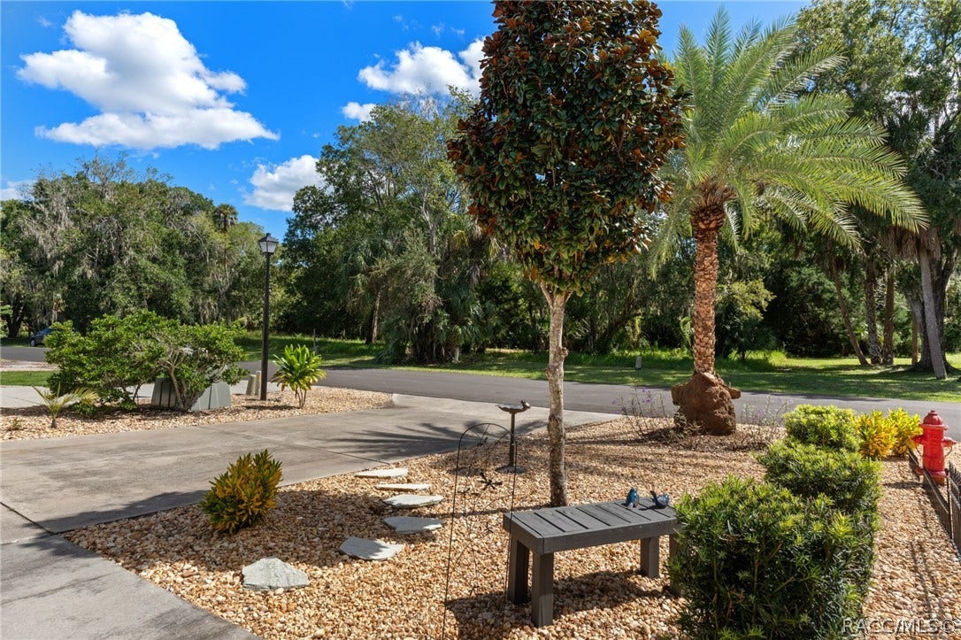 5198 S Riverview Circle, Homosassa, FL 34448 5198 S Riverview Circle, Homosassa, FL 34448