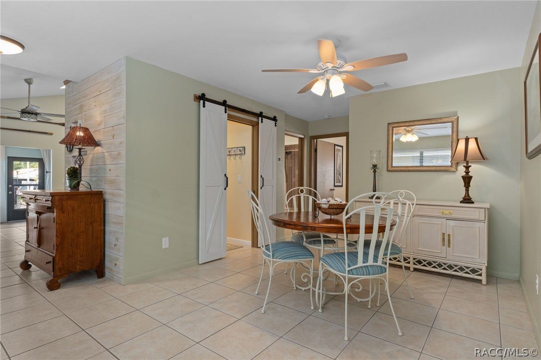 5198 S Riverview Circle, Homosassa, FL 34448 5198 S Riverview Circle, Homosassa, FL 34448
