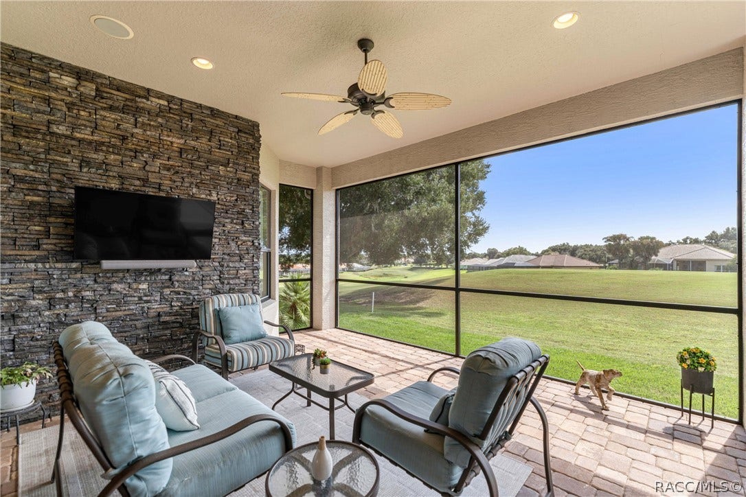 212 W Doerr Path, Hernando, FL 34442 212 W Doerr Path, Hernando, FL 34442