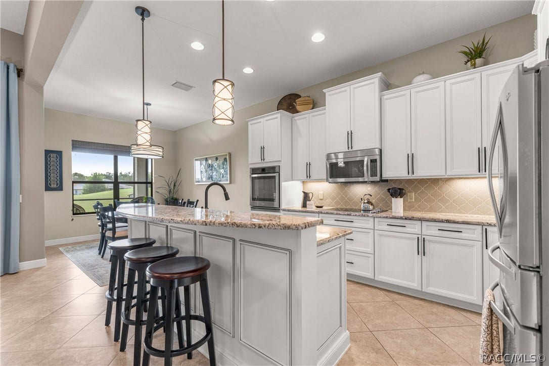 212 W Doerr Path, Hernando, FL 34442 212 W Doerr Path, Hernando, FL 34442