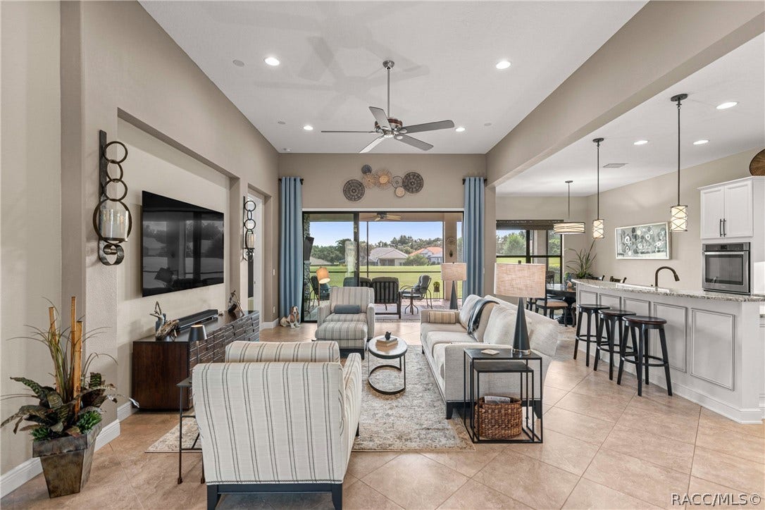 212 W Doerr Path, Hernando, FL 34442 212 W Doerr Path, Hernando, FL 34442