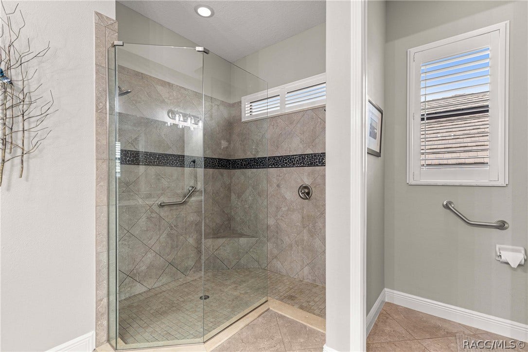 212 W Doerr Path, Hernando, FL 34442 212 W Doerr Path, Hernando, FL 34442