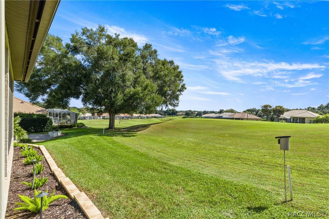 212 W Doerr Path, Hernando, FL 34442 212 W Doerr Path, Hernando, FL 34442