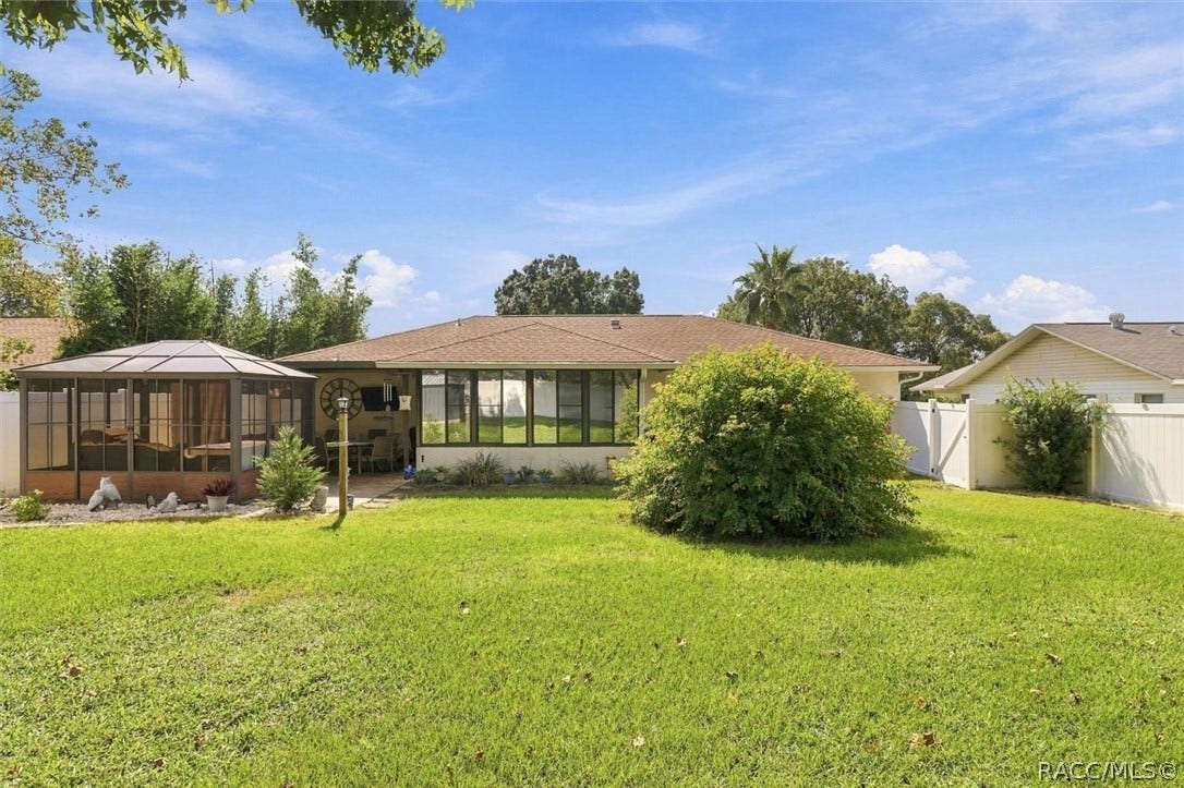 169 W Sugarberry Lane, Beverly Hills, FL 34465 169 W Sugarberry Lane, Beverly Hills, FL 34465