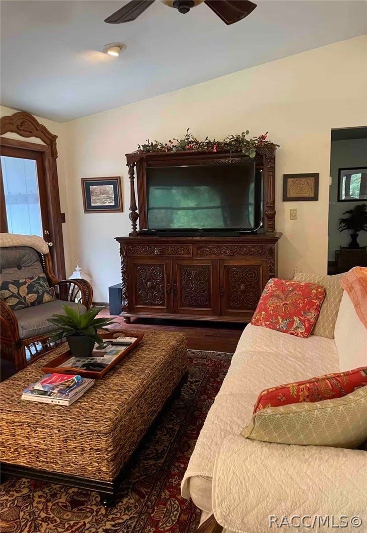 398 S Winterset Avenue, Crystal River, FL 34429 398 S Winterset Avenue, Crystal River, FL 34429