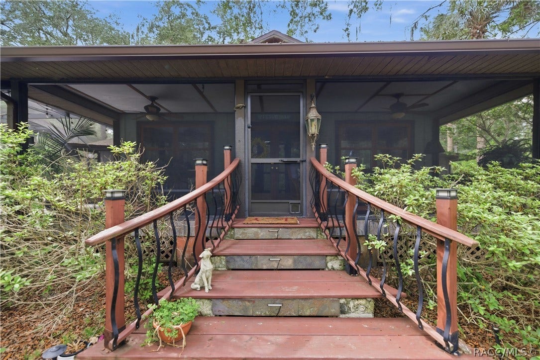 398 S Winterset Avenue, Crystal River, FL 34429 398 S Winterset Avenue, Crystal River, FL 34429