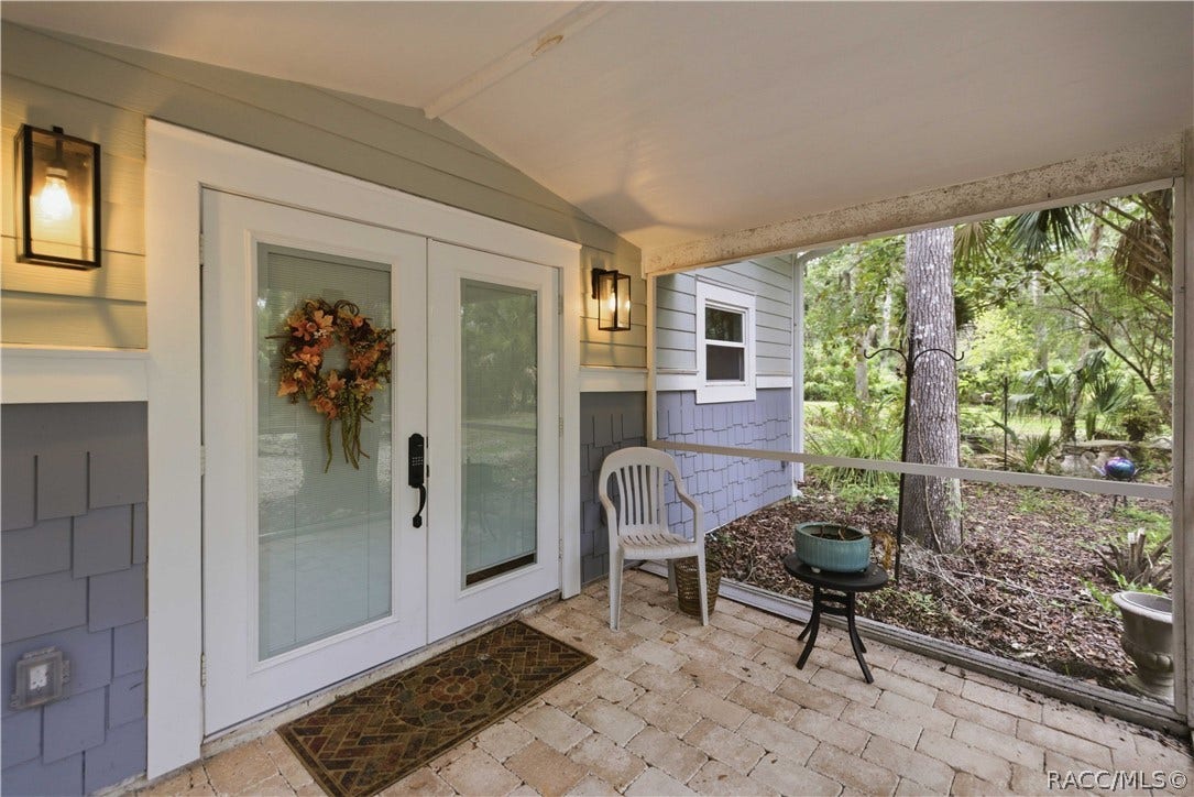 398 S Winterset Avenue, Crystal River, FL 34429 398 S Winterset Avenue, Crystal River, FL 34429