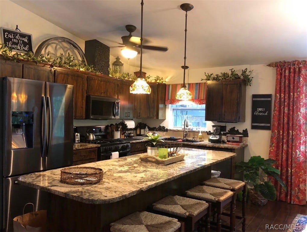 398 S Winterset Avenue, Crystal River, FL 34429 398 S Winterset Avenue, Crystal River, FL 34429