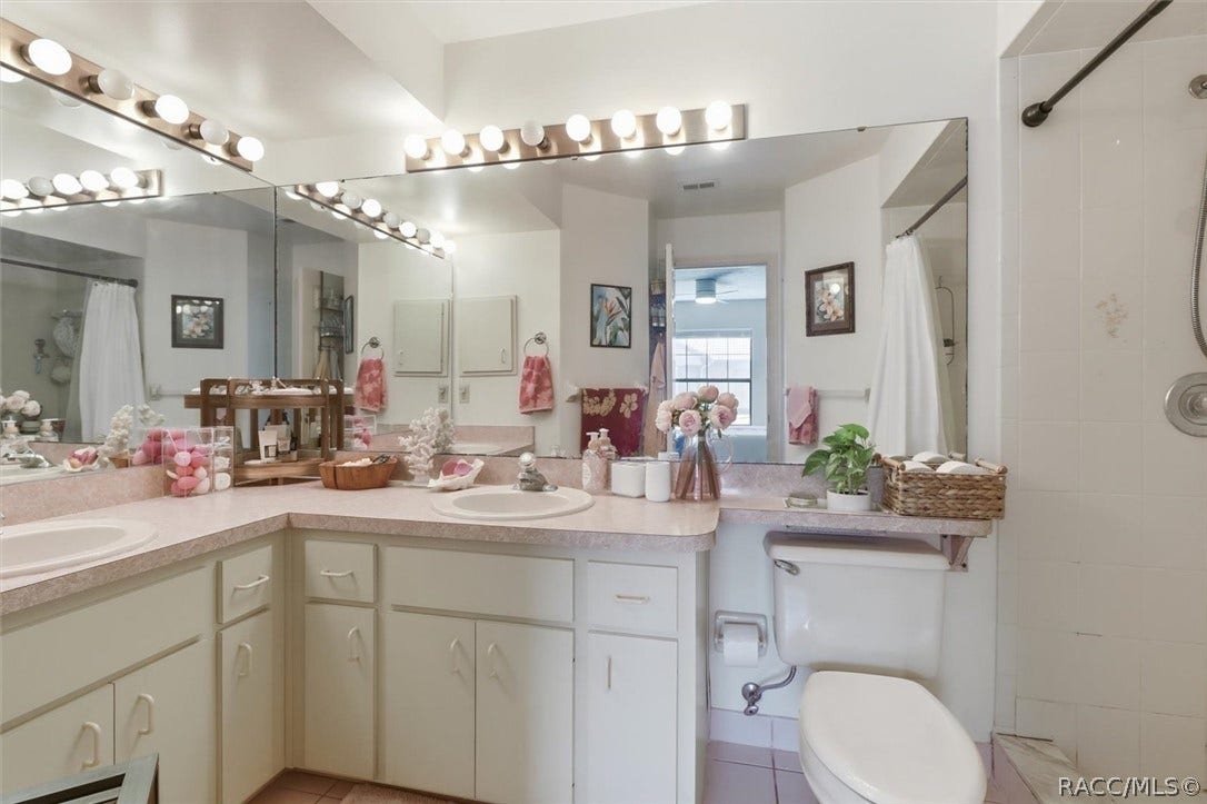 2052 Forest Drive, Inverness, FL 34453 Primary Bathroom