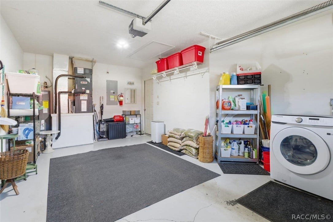 2052 Forest Drive, Inverness, FL 34453 Garage