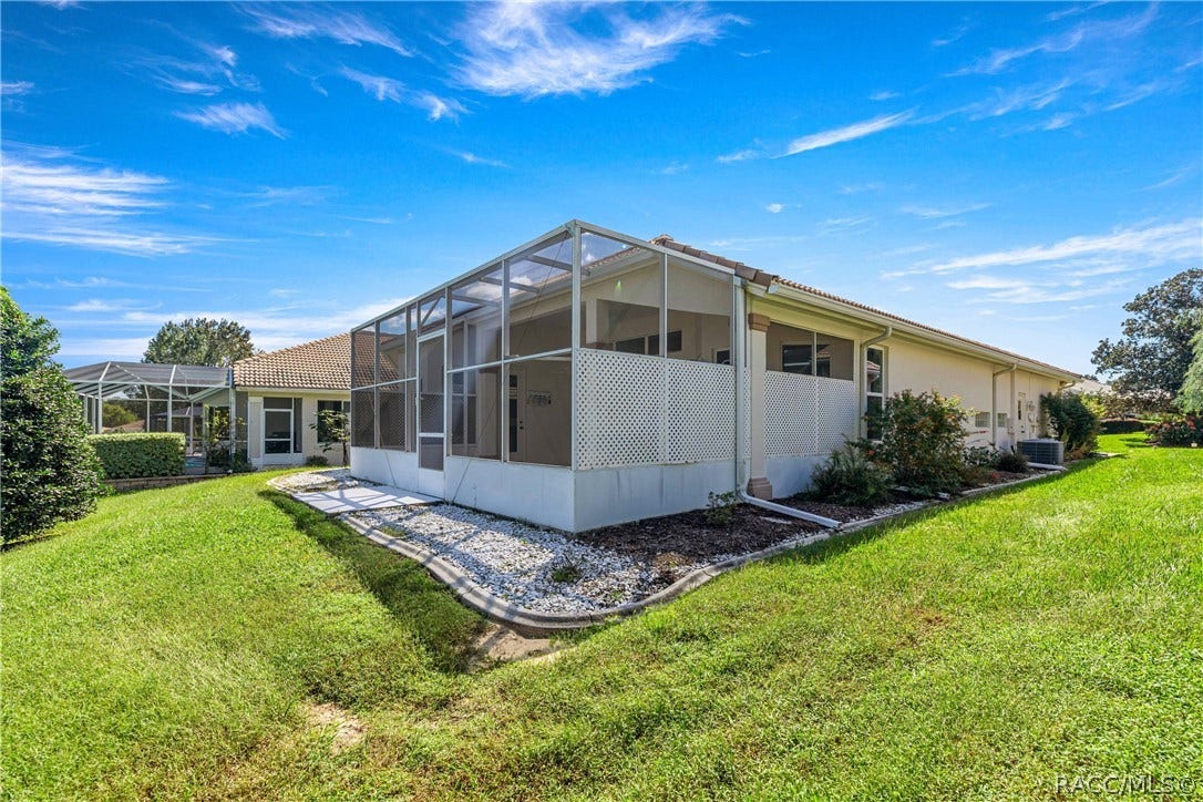 105 W Doerr Path, Hernando, FL 34442 105 W Doerr Path, Hernando, FL 34442