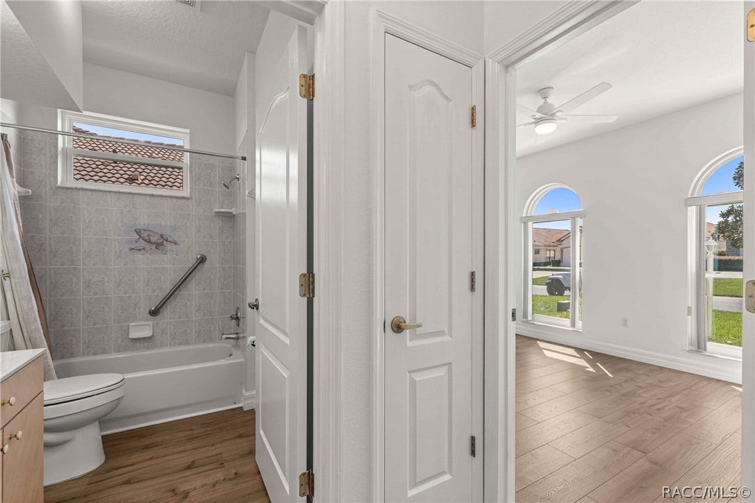 105 W Doerr Path, Hernando, FL 34442 105 W Doerr Path, Hernando, FL 34442
