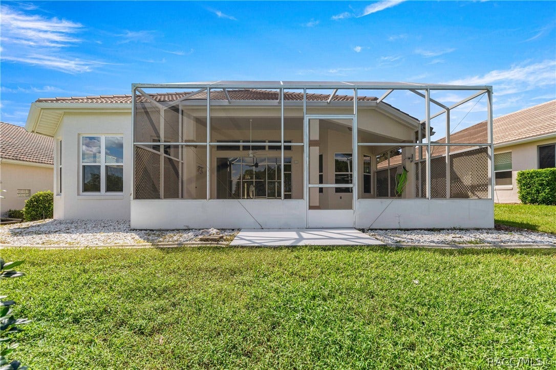 105 W Doerr Path, Hernando, FL 34442 105 W Doerr Path, Hernando, FL 34442