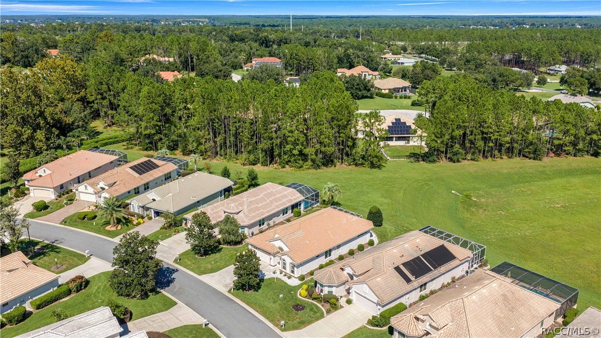 105 W Doerr Path, Hernando, FL 34442 105 W Doerr Path, Hernando, FL 34442