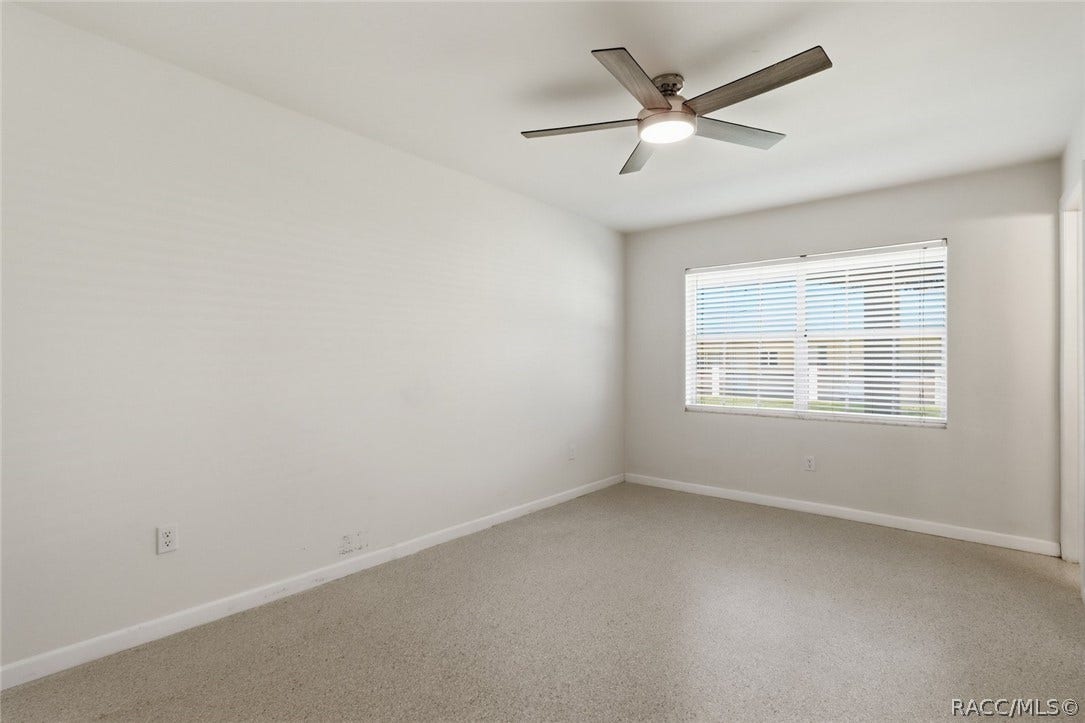 10 SE Kings Bay Drive, #9, Crystal River, FL 34429 10 SE Kings Bay Drive, #9, Crystal River, FL 34429
