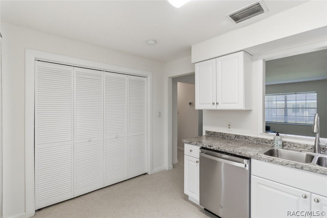 10 SE Kings Bay Drive, #9, Crystal River, FL 34429 10 SE Kings Bay Drive, #9, Crystal River, FL 34429