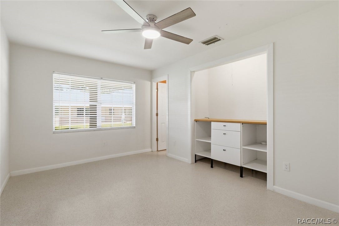 10 SE Kings Bay Drive, #9, Crystal River, FL 34429 10 SE Kings Bay Drive, #9, Crystal River, FL 34429