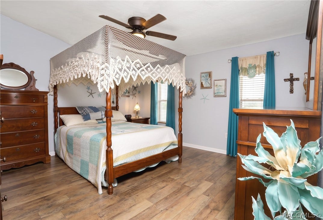 2328 N Hendry Point, Hernando, FL 34442