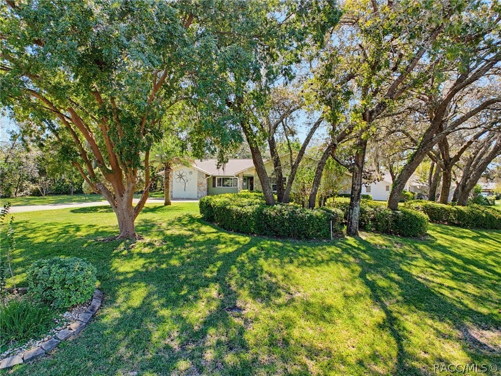 3 Village Center Drive, Homosassa, FL 34446 3 Village Center Drive, Homosassa, FL 34446