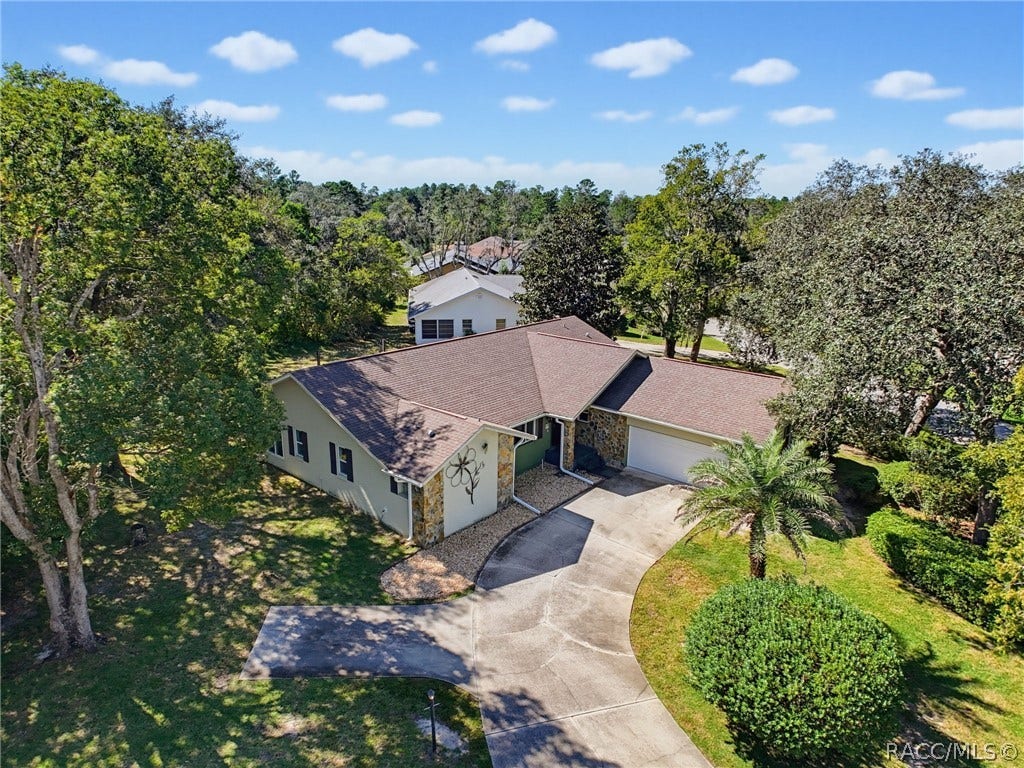 3 Village Center Drive, Homosassa, FL 34446 3 Village Center Drive, Homosassa, FL 34446