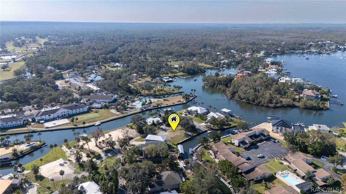 1924 SE 3rd Court, Crystal River, FL 34429