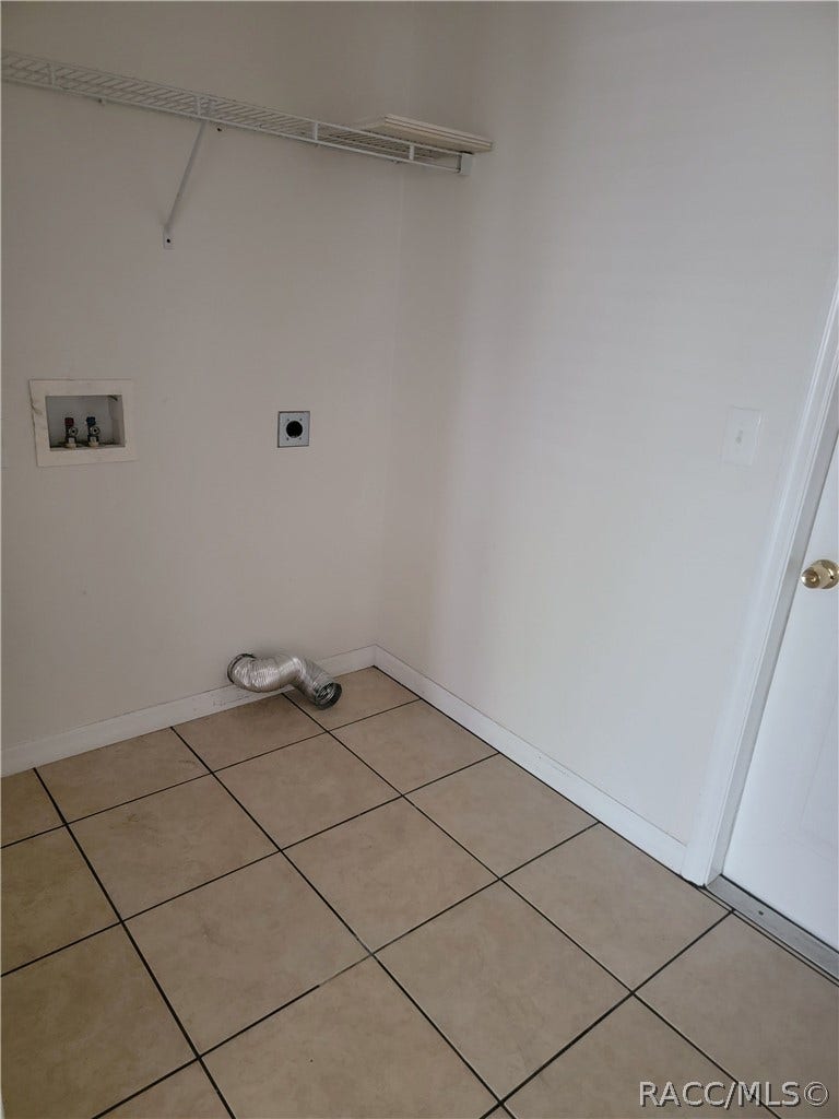 8464 N Bolder Drive, Dunnellon, FL 34434 8464 N Bolder Drive, Dunnellon, FL 34434
