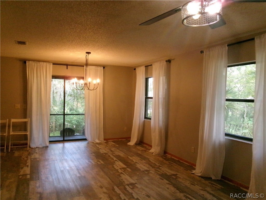 628 S Crabtree Point, Inverness, FL 34450 628 S Crabtree Point, Inverness, FL 34450