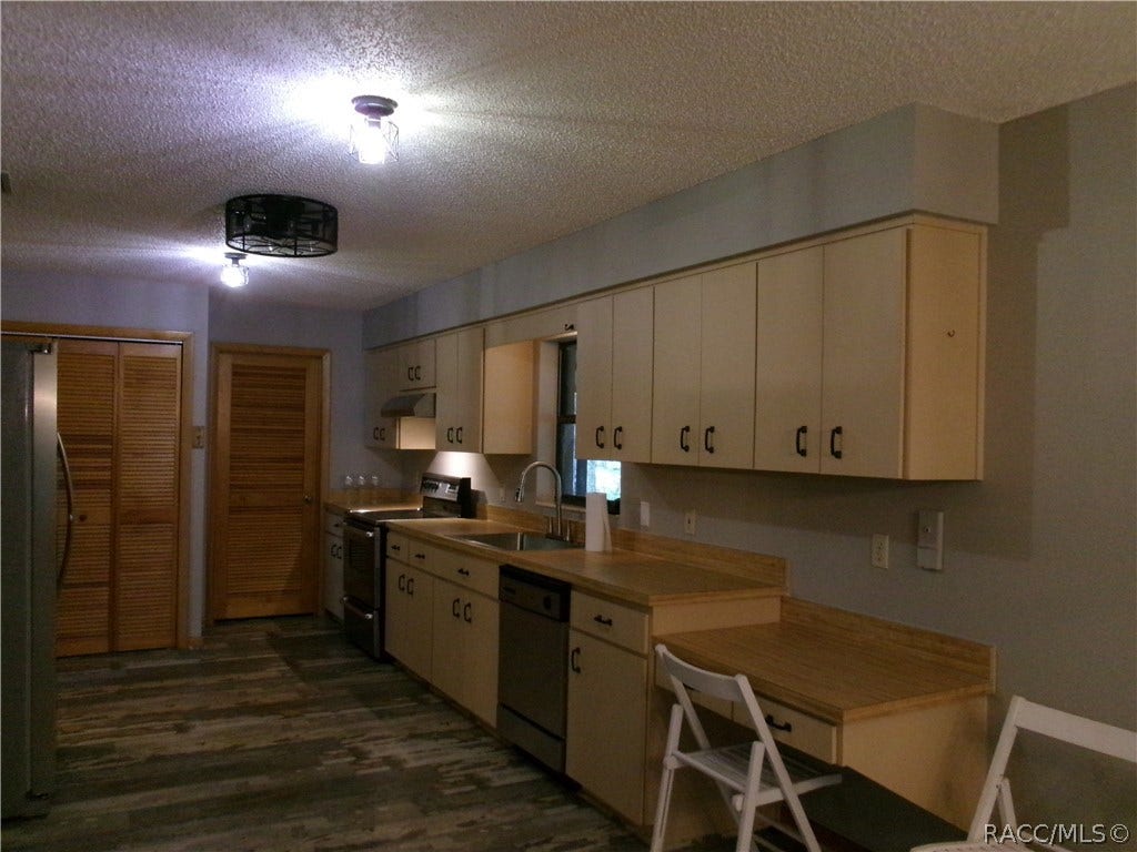 628 S Crabtree Point, Inverness, FL 34450 628 S Crabtree Point, Inverness, FL 34450
