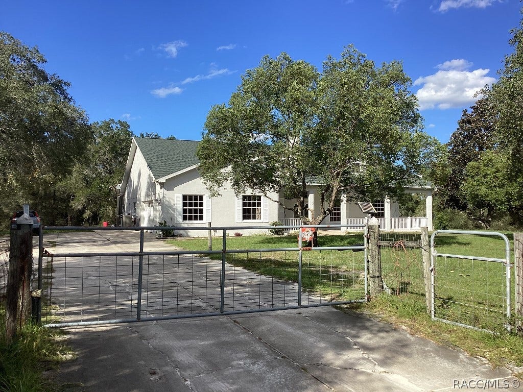 7615 W newcastle Court, Dunnellon, FL 34433 7615 W newcastle Court, Dunnellon, FL 34433