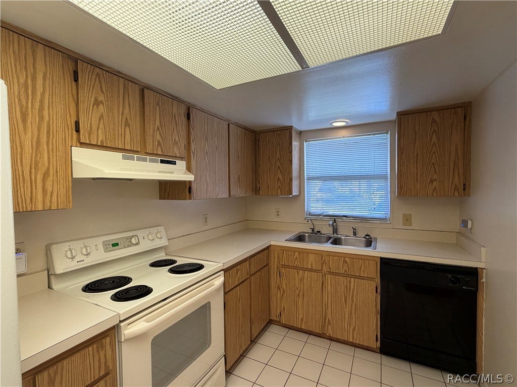 1803 Silverwood Street, Inverness, FL 34453